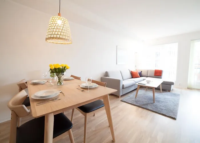 Bjorvika Apartments, Damsgard Area, Center